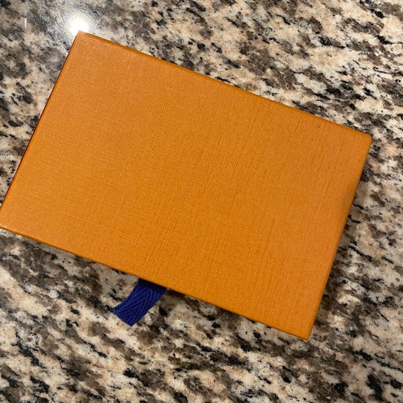 Small Louis Vuitton Empty Box - Picture 2 of 5